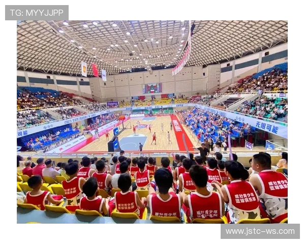 李萌与姚明携手共创篮球新篇章展现中国体育的无限可能与激情 李萌与姚明携手共创篮球新篇章展现中国体育的无限可能与激情